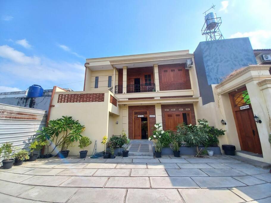 Villa Sabi House Lesmana 2 By Simply Homy Yogyakarta Esterno foto